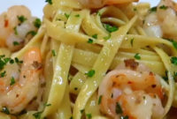 Easy Shrimp Scampi Recipe with Fettuccini Pasta