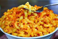 BEST EVER Creamy Macaroni and Cheese